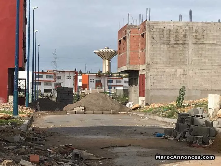 Terrain 100m - أسفي