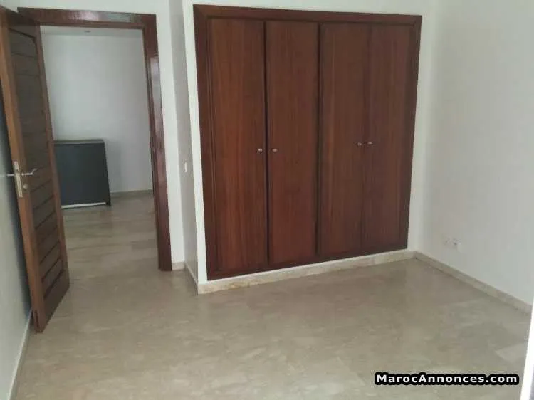 Studio avec terrasse de 64 m² à mers sultan - الدار البيضاء (2)
