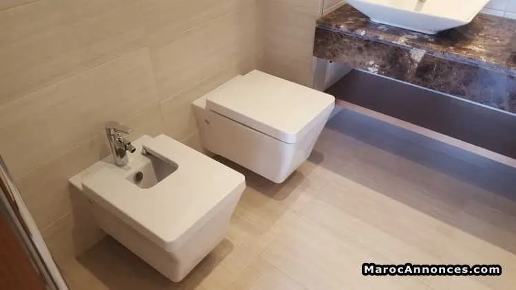 Bel appartement à louer vide ou meublé - الدار البيضاء (2)