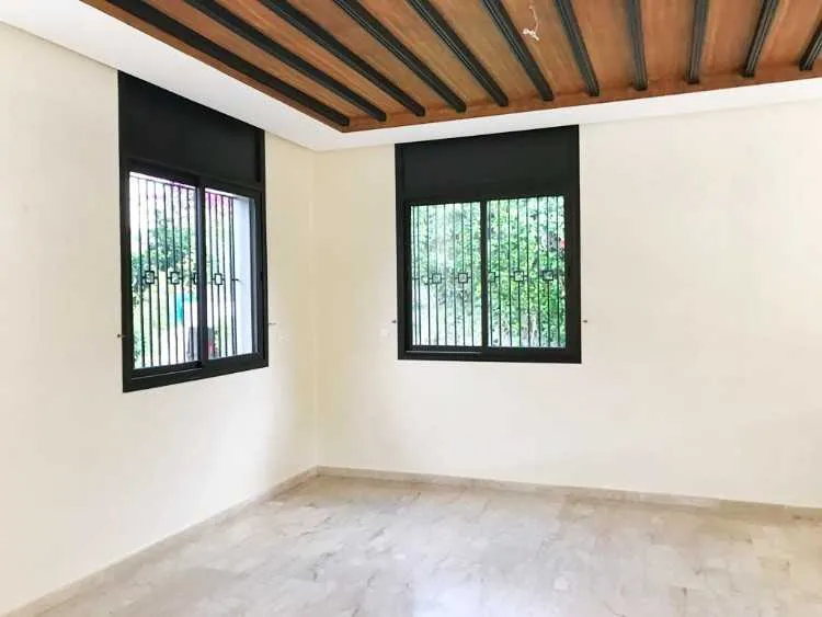 Villa en location à hay riad - الرباط (3)