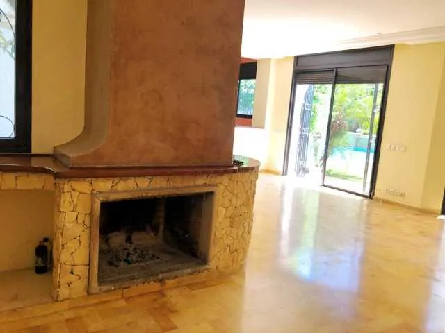Jolie villa  en location avec piscine à hay riad - الرباط (3)