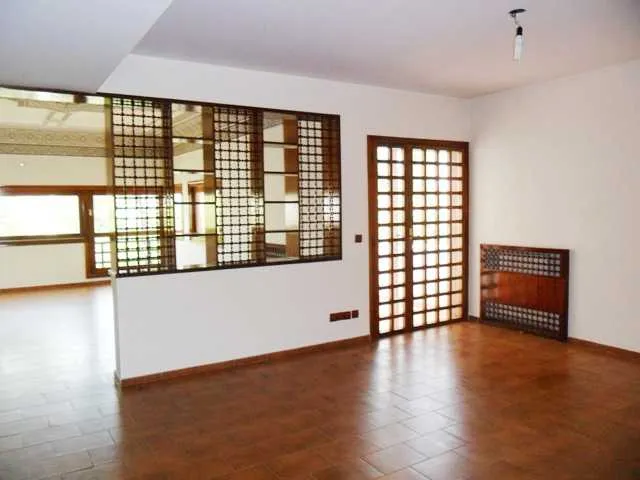 Location villa à hassan rabat hassan - الرباط
