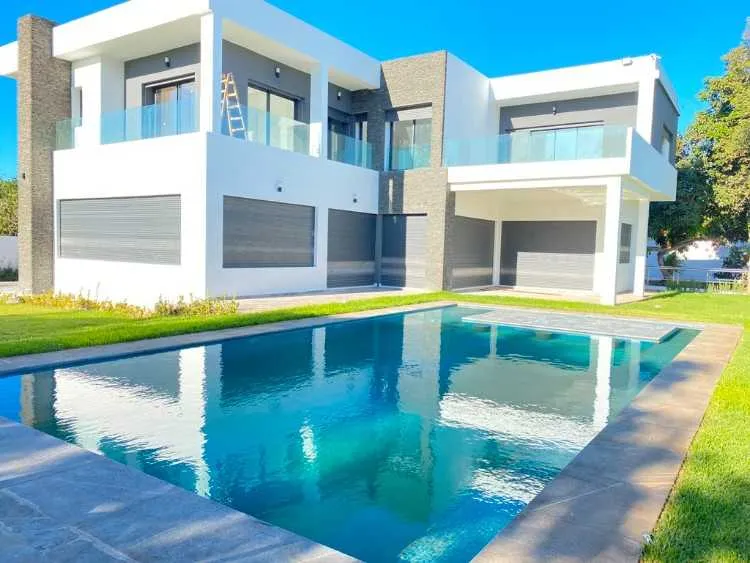 villa neuve de luxe en location à rabat - الرباط