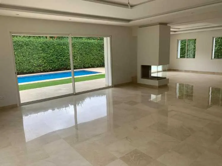 Villa neuve et moderne avec piscine à souissi - الرباط (2)