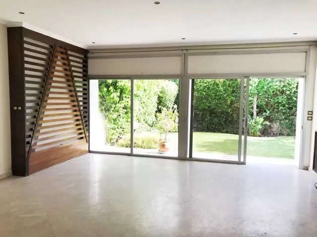 Villa avec chauffage central située à aviation - الرباط (2)