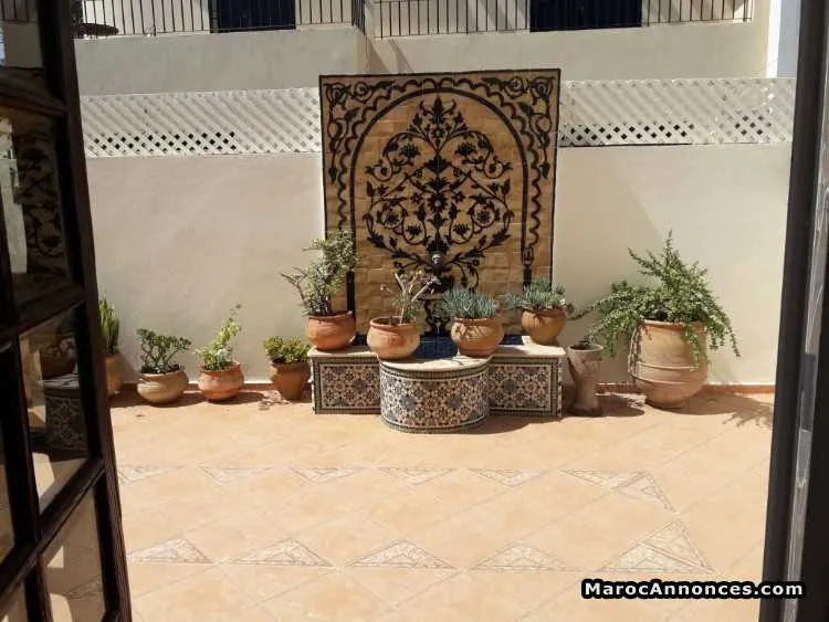 Villa en location - الدار البيضاء (2)