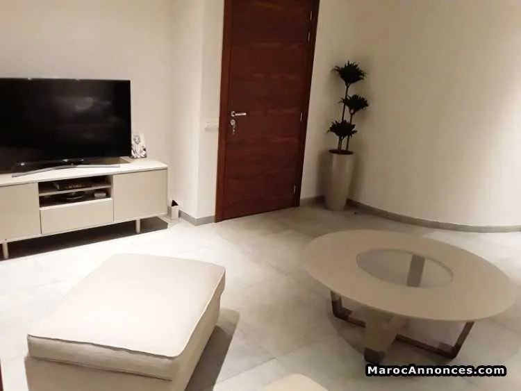 Bel appartement vide à louer de 120 m² sur racine - الدار البيضاء (2)