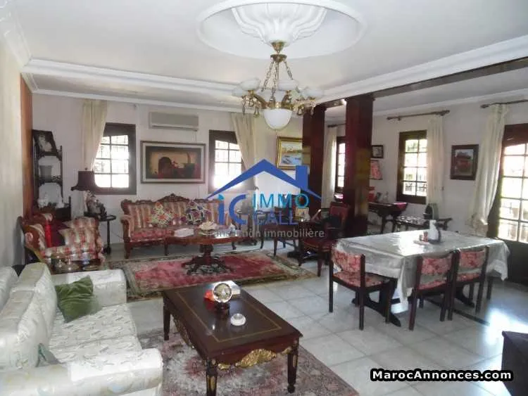 Villa de 1000 m² en location située à hay riad - الرباط (3)