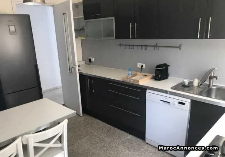 Villa en location à val d'anfa - الدار البيضاء (3)