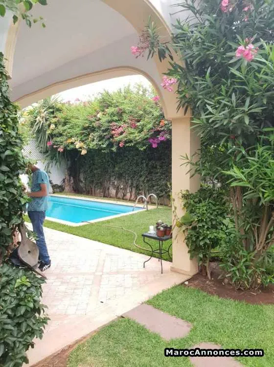 Villa meublée de 500 m² à louer ain diab - الدار البيضاء (2)