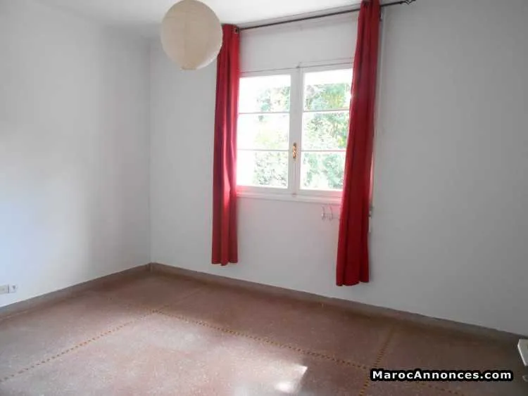 Villa en location à rabat ht d'agdal - الرباط (3)