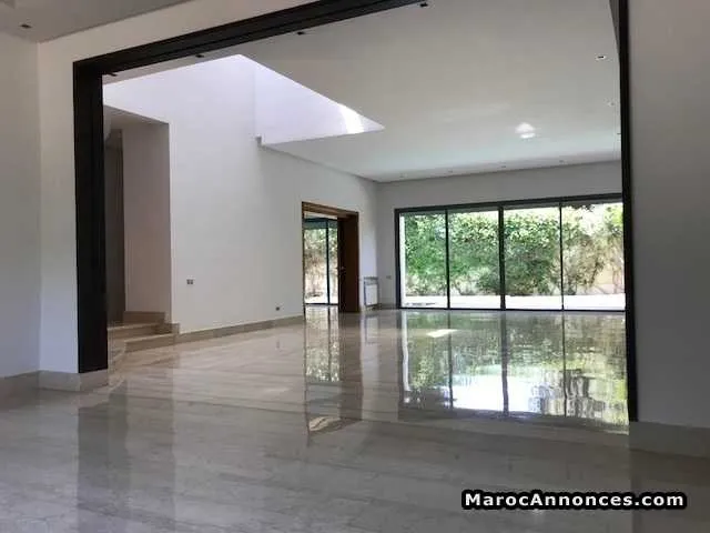 Magnifique villa à louer vide de 750 m² ain diab - الدار البيضاء (3)