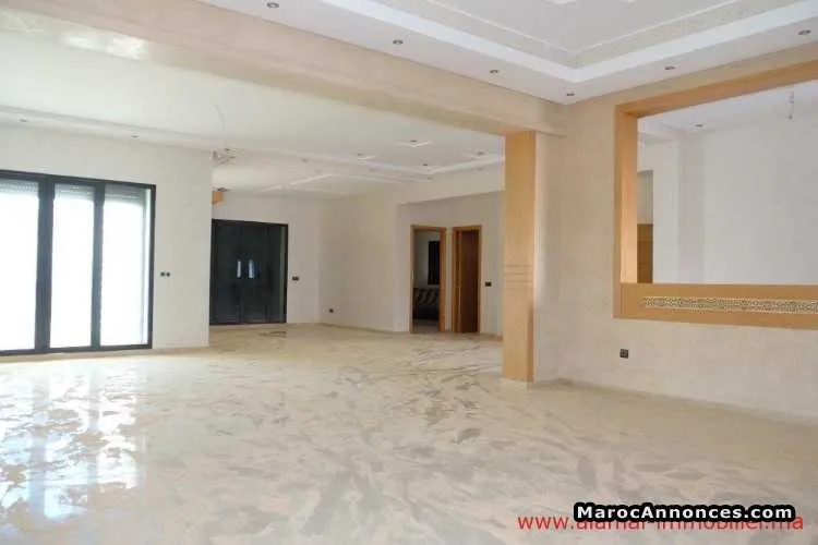 Vl385 villa a louer vide a nouacer sup 632 m 5 ch - الدار البيضاء (2)