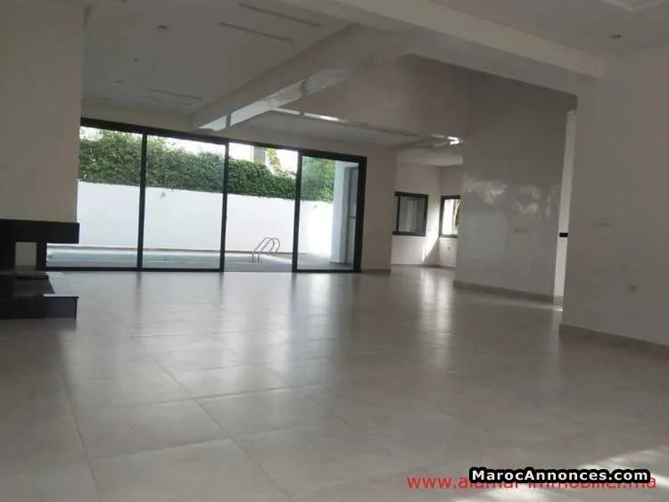 Vl401 villa a louer vide ain diab sup 450 m 3 ch - الدار البيضاء