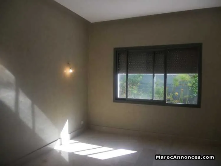 Villa en location à ain diab - الدار البيضاء (3)