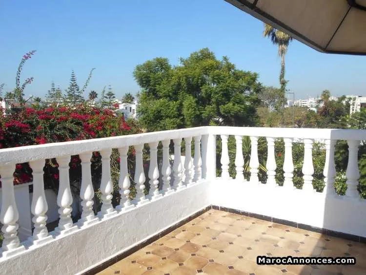 Villa en location à rabat hay riad - الرباط