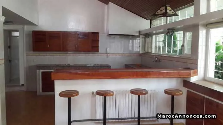Louer villa avec piscine a souissi, rabat - الرباط (3)
