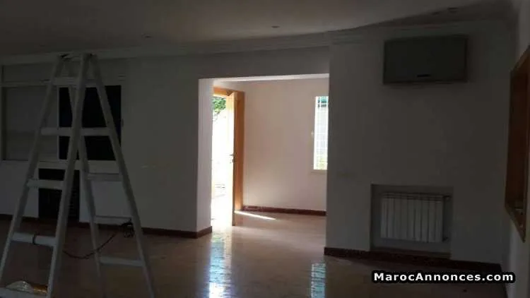 Villa  avec piscine a louer à olm, rabat - الرباط