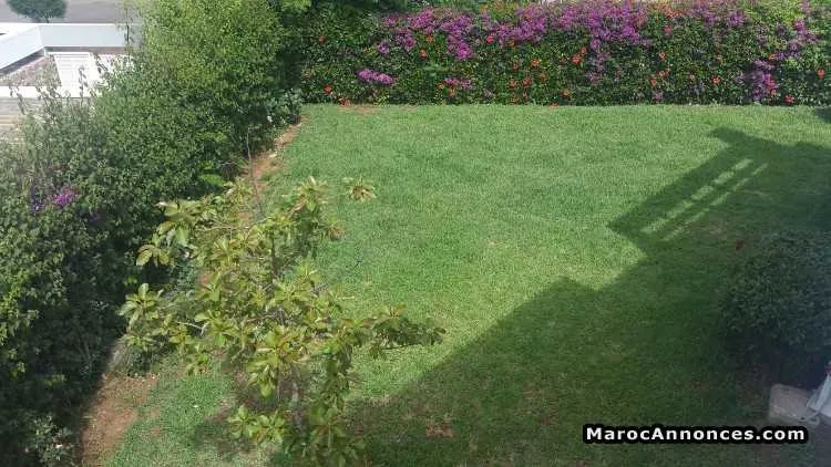Villa vide a louer à souissi, rabat - الرباط (3)