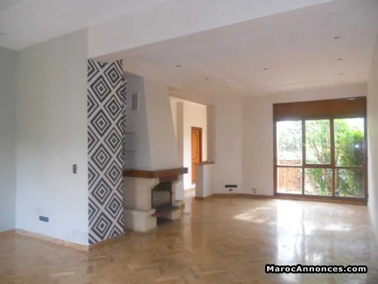 Villa en location à ain diab ii - الدار البيضاء