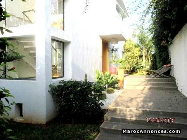 Très belle villa 380 m² à louer, ain diab, casa - الدار البيضاء