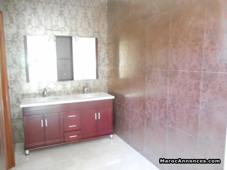 Villa en location à rabat hay riad - الرباط (3)