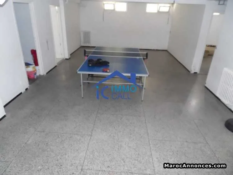 Villa a louer situe à rabat-agdal de 1000 m² - الرباط (2)