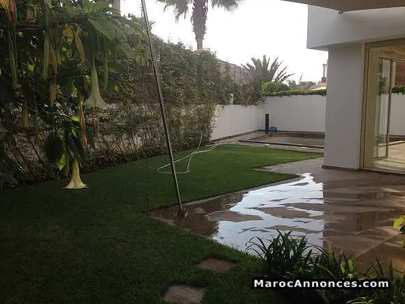 Villa dar bouaaza à louer longue durée - الدار البيضاء