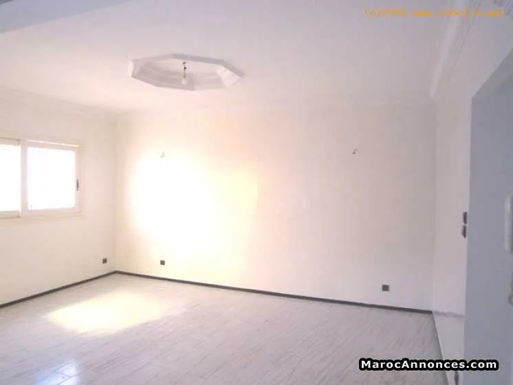 Villa en location à rabat agdal - الرباط (2)