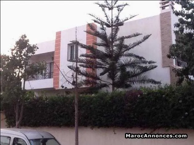 Villa  300m2 à louer à ben sergaou agadir - أكادير