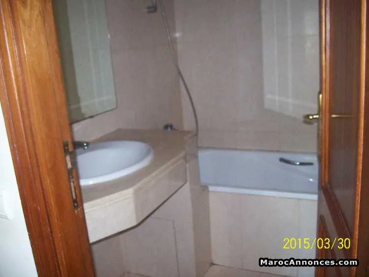 Villa  a louer oisis vide - الدار البيضاء