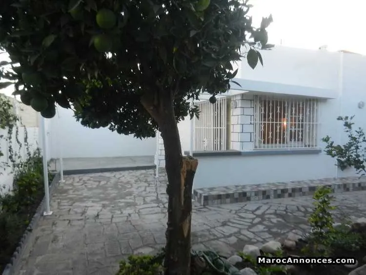 Villa de 350 m² à cil - الدار البيضاء