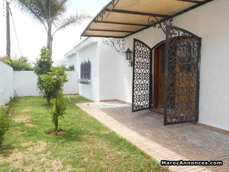 Belle villa en location à rabat el harhoura - الرباط