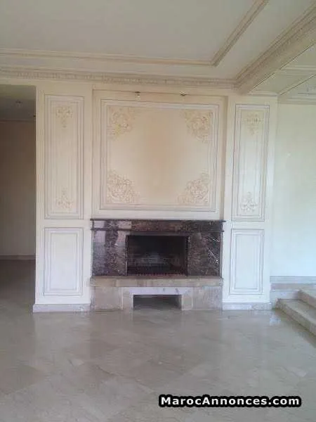 Villa à la location à ain diab - الدار البيضاء (2)