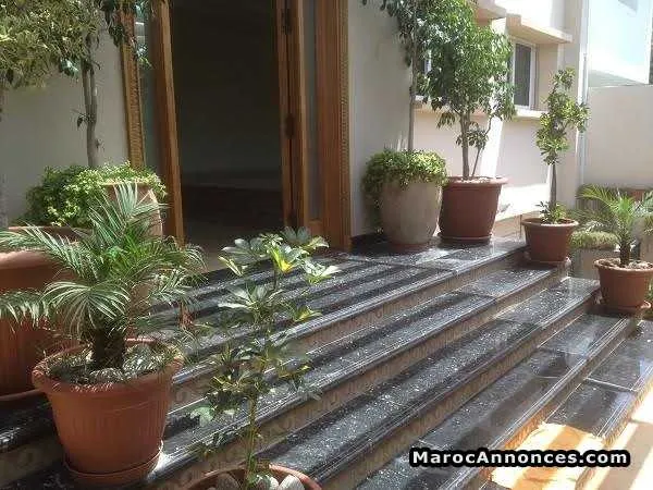 Villa à la location à ain diab - الدار البيضاء
