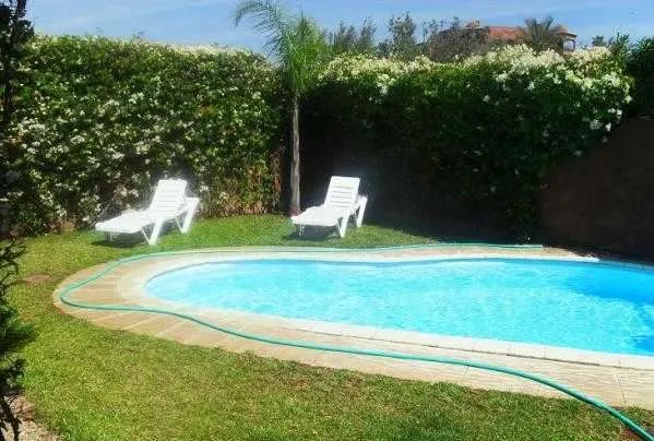 Villa meublé 2 chambres salon piscine privative - مراكش