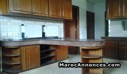 Villa de 1050 m² à californie - الدار البيضاء (2)