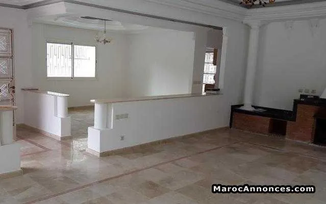 Villa de 540 m² à oasis - الدار البيضاء