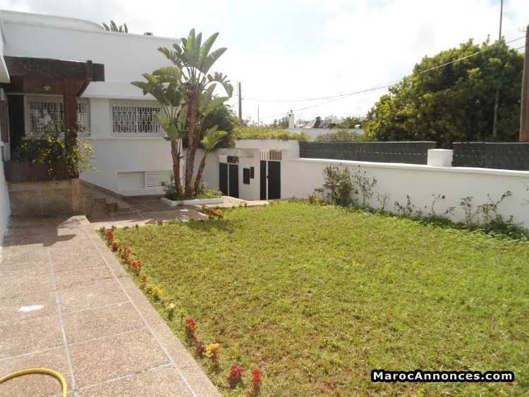 Villa pour location à rabat / agdal - الرباط
