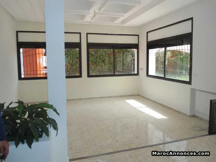 Villa pour location - الرباط (3)