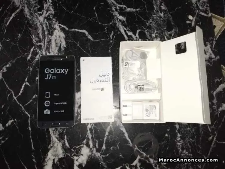 Samsung j7 2016 neuf avec accessoires - الدار البيضاء (2)