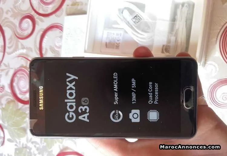 Samsung a3 6 gold - الدار البيضاء