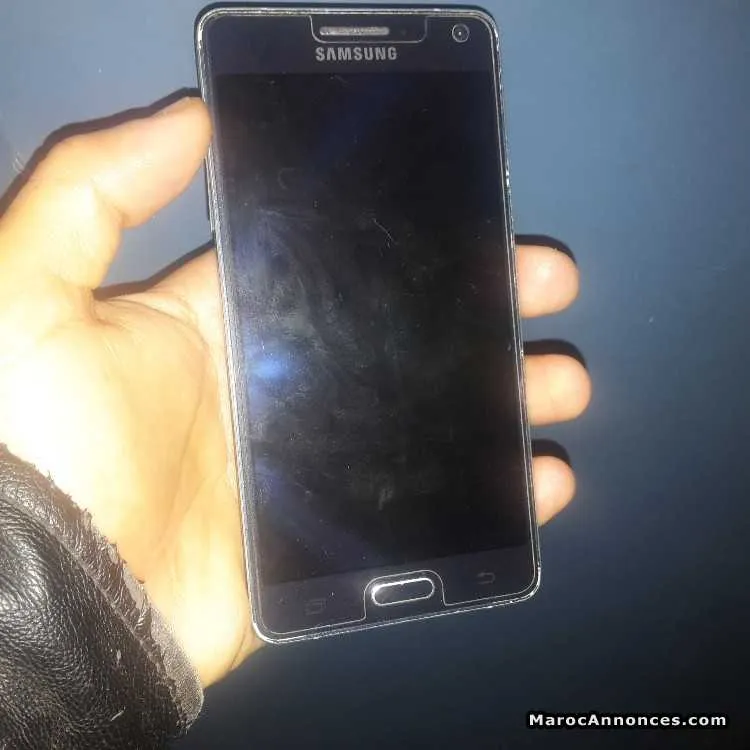 Galaxy a5 - أكادير