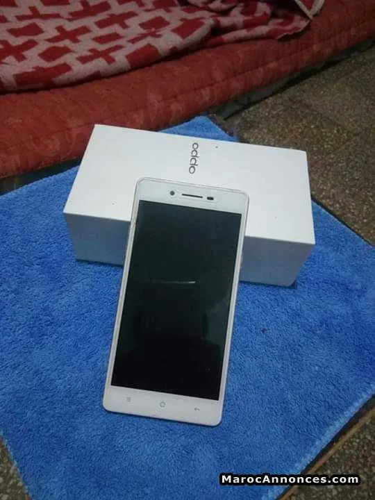 Oppo a33f - الدار البيضاء