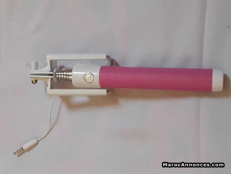 Selfie stick - أكادير