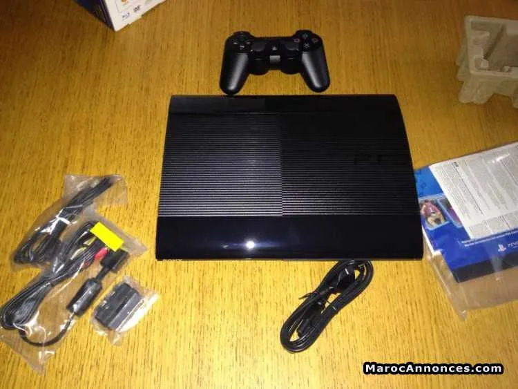 Playstation 3 500go ultraslim comme neuve - الدار البيضاء