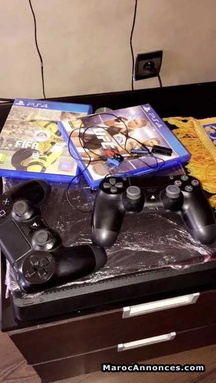 Playstation 4 slim - الدار البيضاء (3)