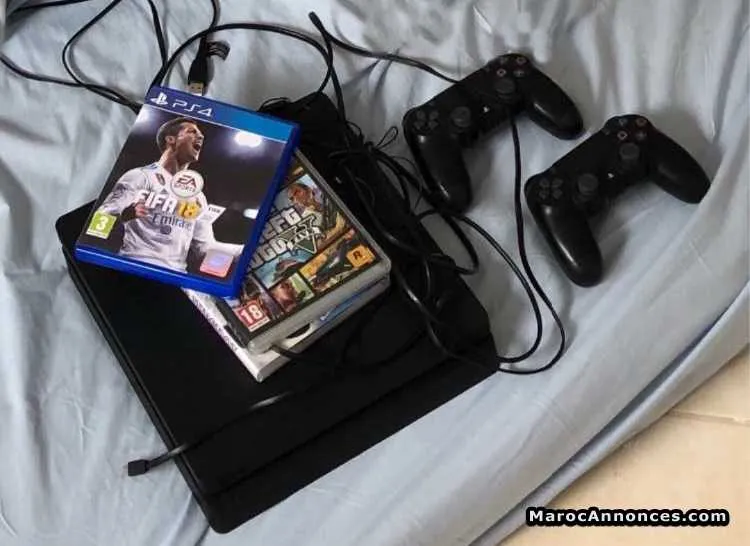 Ps4 slim - الدار البيضاء