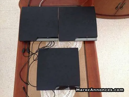 Ps3 slim 250g + 2 manette - فاس