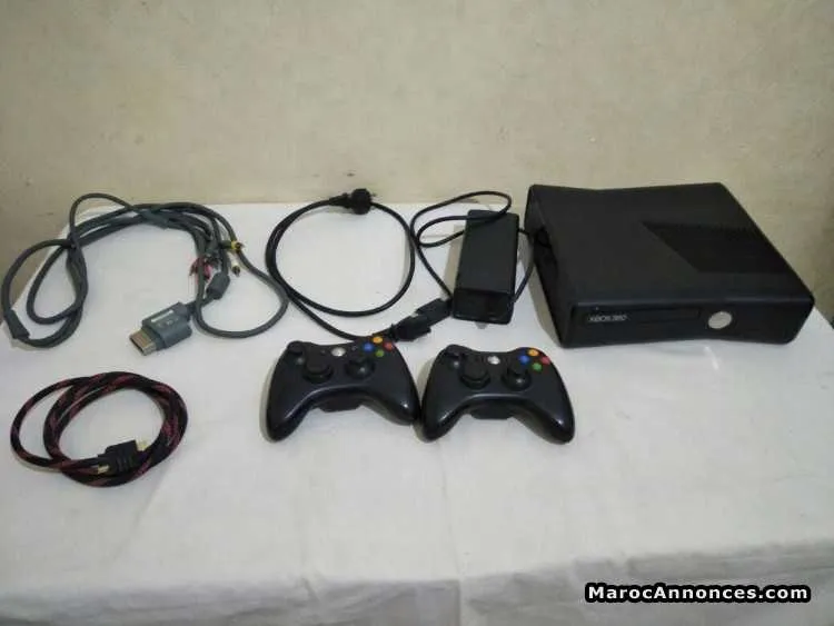 Xbox 360 slim - الرباط (3)